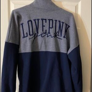 PINK Victoria’s Secret boyfriend fit Pullover